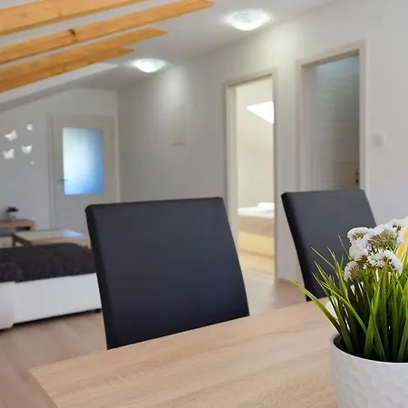 Апартаменты Apartments Kampor *