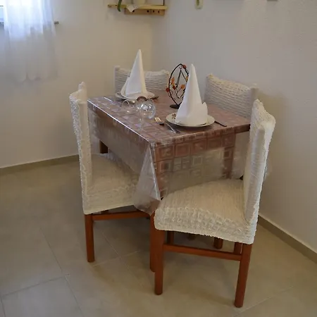 Apartments Kampor Διαμέρισμα