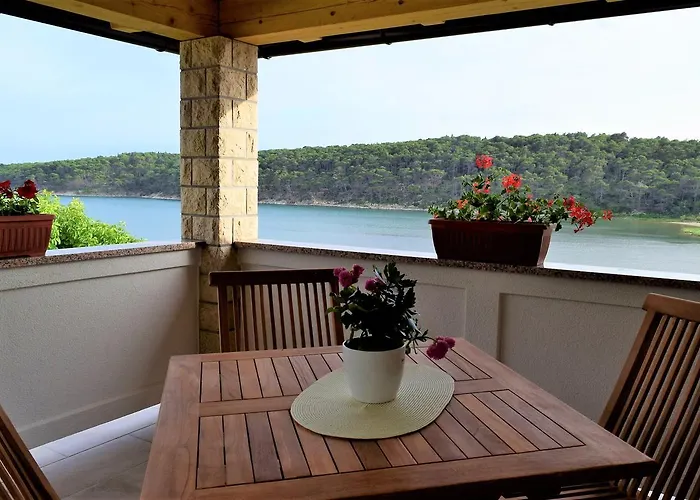 Apartamento Apartments Kampor